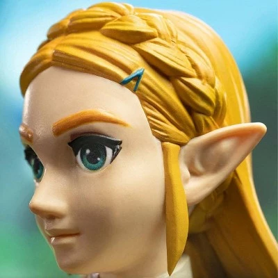 First 4 Figures The Legend of Zelda: Breath of the Wild - Zelda 10" PVC Statue Collector's Edition 7 First 4 Figures The Legend of Zelda: Breath of the Wild - Zelda 10" PVC Statue Collector's Edition - Image 5